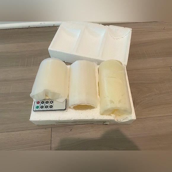 Lavish Home 3 piece LED candles with remote control. - Picture 3 of 3